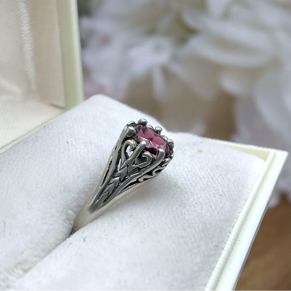 🌺 Kabana Sterling Rhodolite Garnet(?) Ring